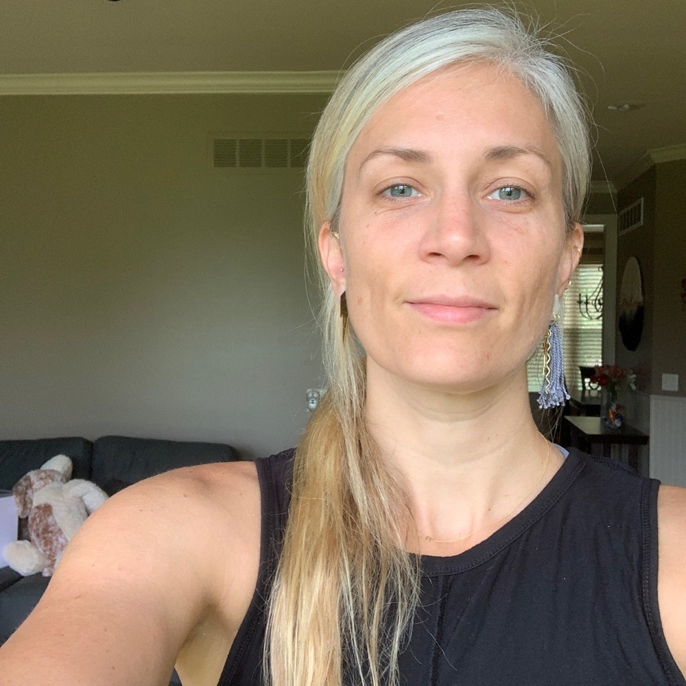 Meet your Posher, Vanessa